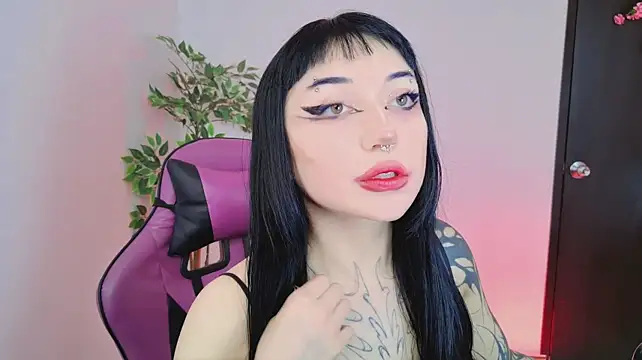 catipetite Live XXX-Chat