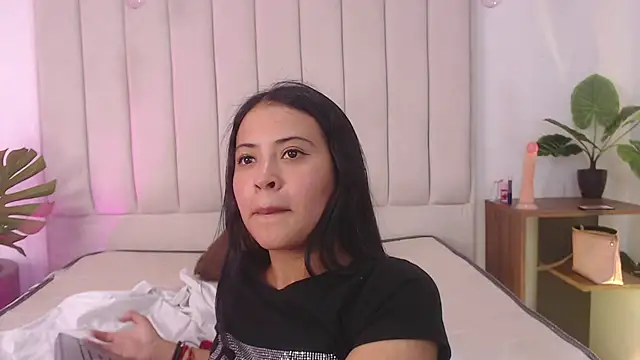Show de Nessa_sex na webcam