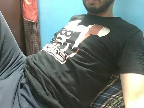 Precumboner Chat XXX in diretta