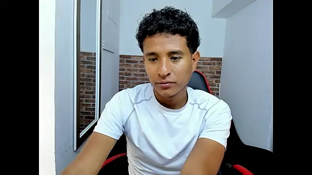 Chat XXX Live WIZARD-ALESSANDRO