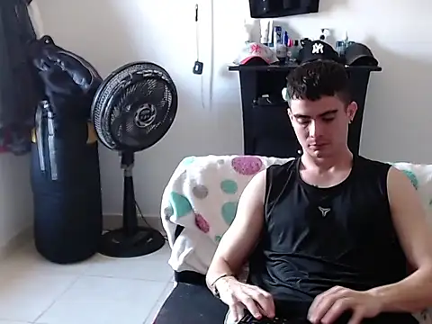 Zac_Efront – Live XXX-chat