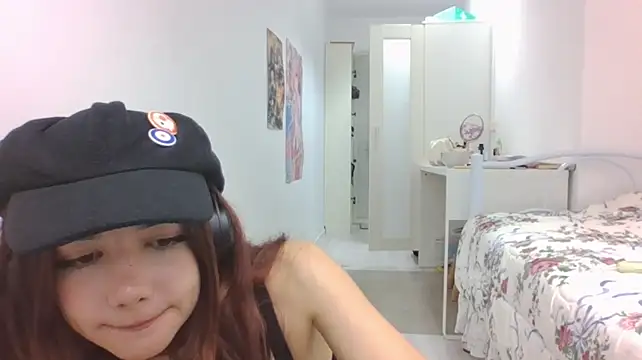 BerniceDigennaro's Live XXX Chat