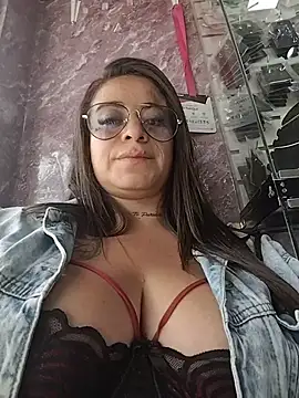 Emily_Kooper Obrolan Langsung XXX