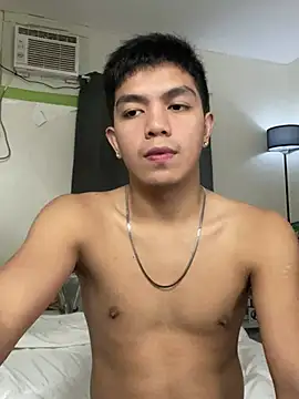 Hunky_paul Chat XXX in diretta