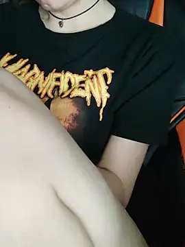 Aashikalaa's Live XXX Chat