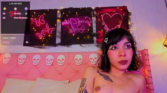 dark__nymph live XXX chat