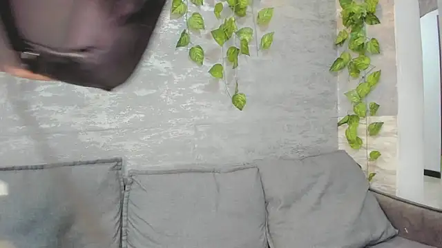 XXX chat uživo modela Mhelanny2