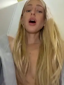 Živý XXX chat kira_mia