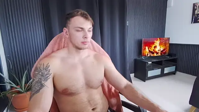 YourHotGreg Live XXX Chat