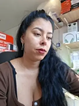 Luianna লাইভ XXX চ্যাট