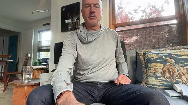 Czat XXX na żywo – Guy__Grey