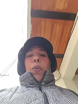 Ivon_Cn Live XXX chat