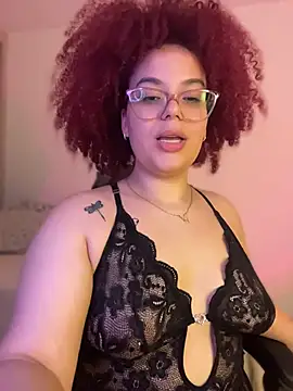 Leyah__ Chat XXX in diretta