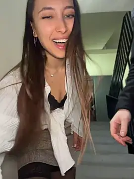 ICrazyOneIRL Webcam-Show