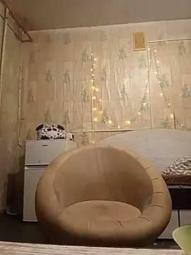 Linda070481 Chat XXX live