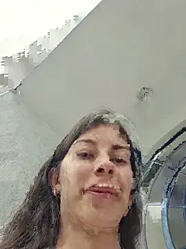 IrisBound's Live XXX Chat