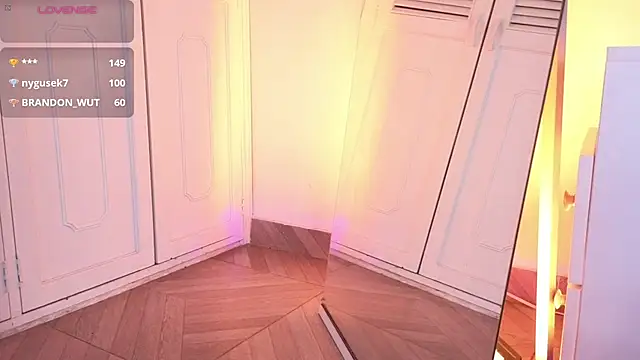 Katiaa_nのウェブカメラショー