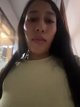Chat +18 de Amelia_Rivas ao vivo