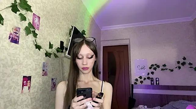 KoriLevander XXX чат на живо