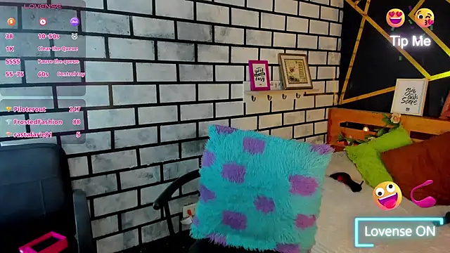 adrhiiana's Live XXX Chat