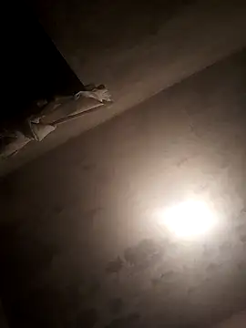 XAMSTERLAYVのウェブカメラショー