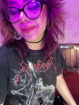 צ'אט XXX בשידור חי של purplebunny_69