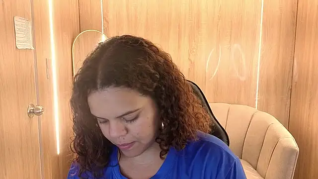Živý XXX chat enny_wine_cn