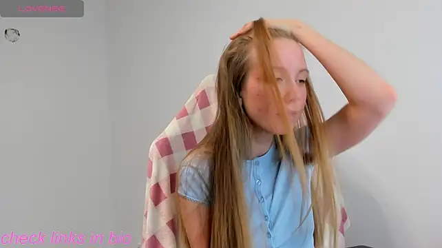 Peggy_Beauty: απευθείας συνομιλία ΧΧΧ