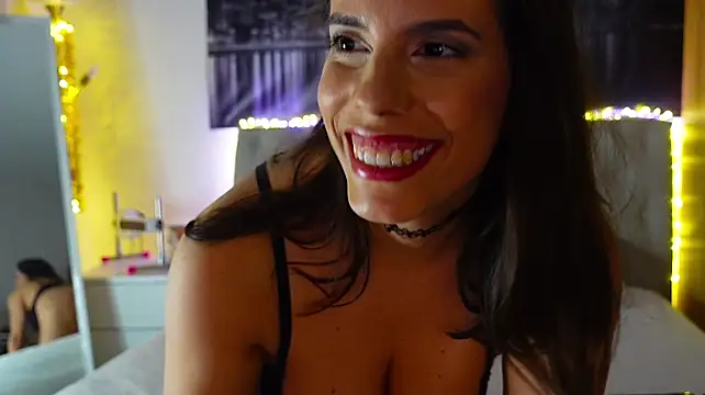 دردشة Lora_Chanel الجنسية المباشرة