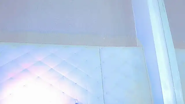 XXX chat uživo modela sheylarjenner_23