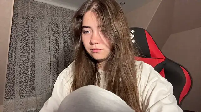 Chat +18 de ManyKeogh ao vivo