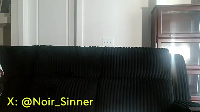 צ'אט XXX בשידור חי של sinnernoir