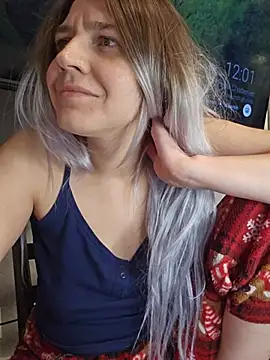 ScarletsWeb élő XXX-chatje