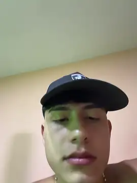 Chat XXX Live Lander_Cruz