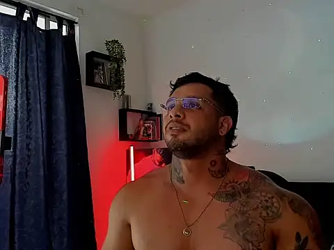 MarckMathews – Naživo XXX chat
