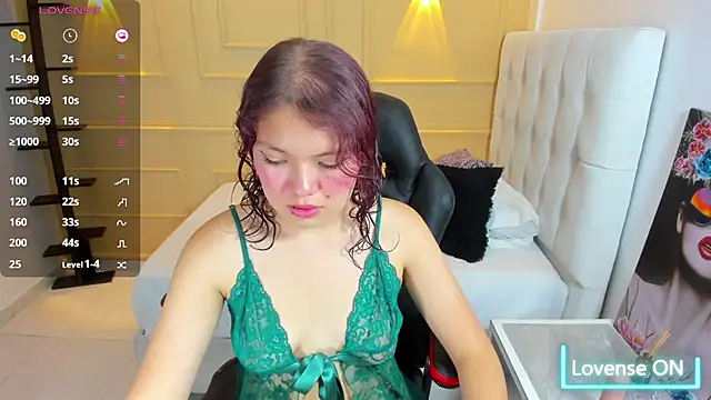 LAILAMARTINS লাইভ XXX চ্যাট