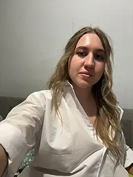 MarieHeartt XXX чат на живо