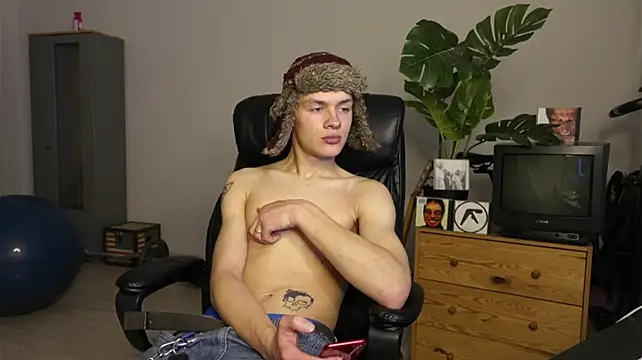 Вебкам-шоу Chris_Holt