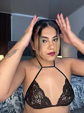MeganCrow's Live XXX Chat