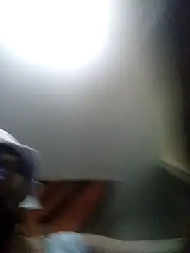 MarriedMan- Webcam show