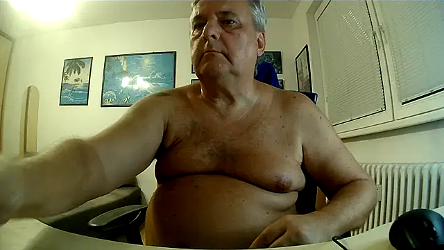 Chatroom XXX en direct de Robert_SK1