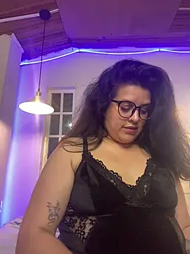 دردشة Andrea_secret_ الجنسية المباشرة