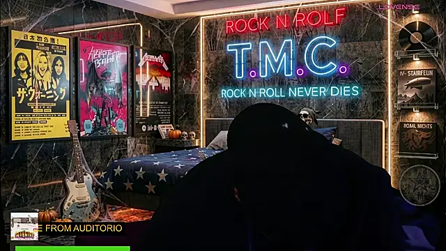 XXX chat uživo modela chino_roz