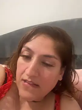 Spicy-Kareena's Live XXX Chat