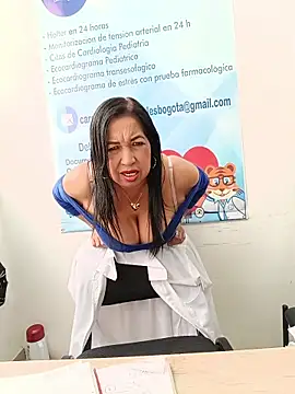Catalina--14 live XXX chat