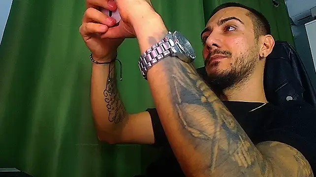 AndrewBanner Live XXX Chat