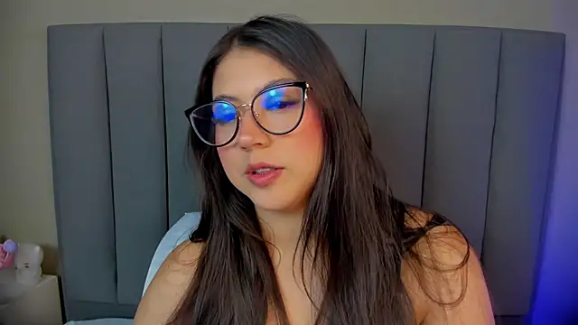 Chat +18 de anagil_ ao vivo