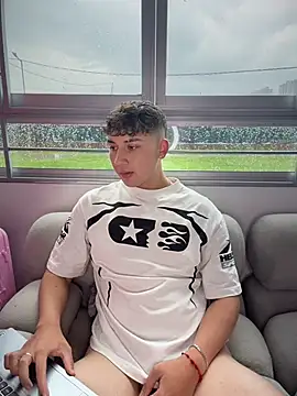 OLIVER_K Live XXX-Chat