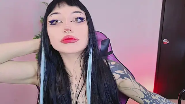 catipetite's Live XXX Chat