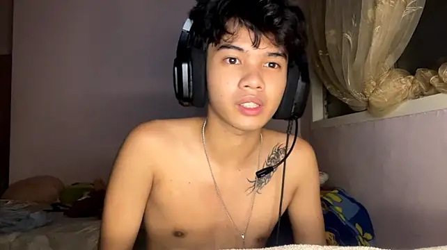 Chatroom XXX en direct de liam_alttwink